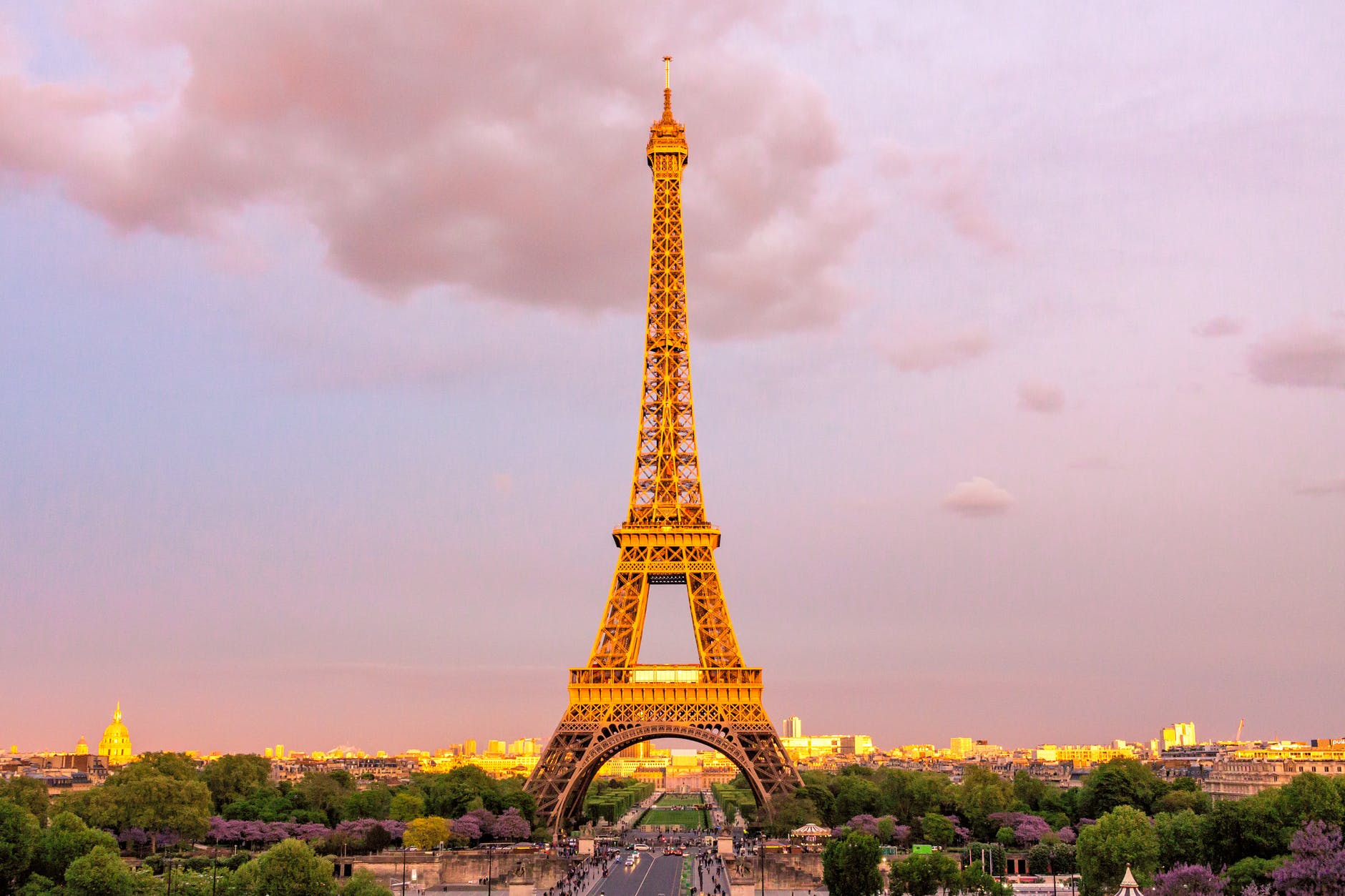 photo of eiffel tower